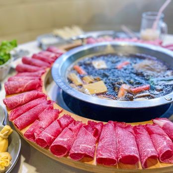Liuyishou Hotpot Edmonton - a hotpot with meat and vegetables - Hot Pot Near Me - Edmonton, Alberta Liuyishou Hotpot Edmonton - a hotpot with meat and vegetables - Hot Pot Near Me - Edmonton, Alberta