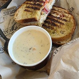 Chicken Pesto Sandwich