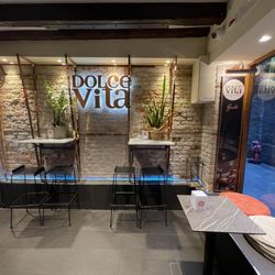 Dolcevita - Contemporary & casual
