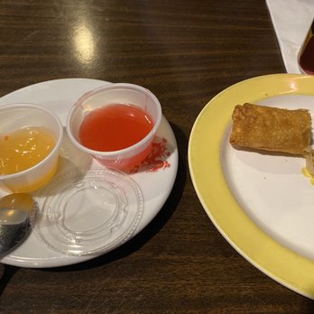 China Inn Restaurant - Egg roll with plum sauce - Chinese Near Me - Albuquerque, New Mexico