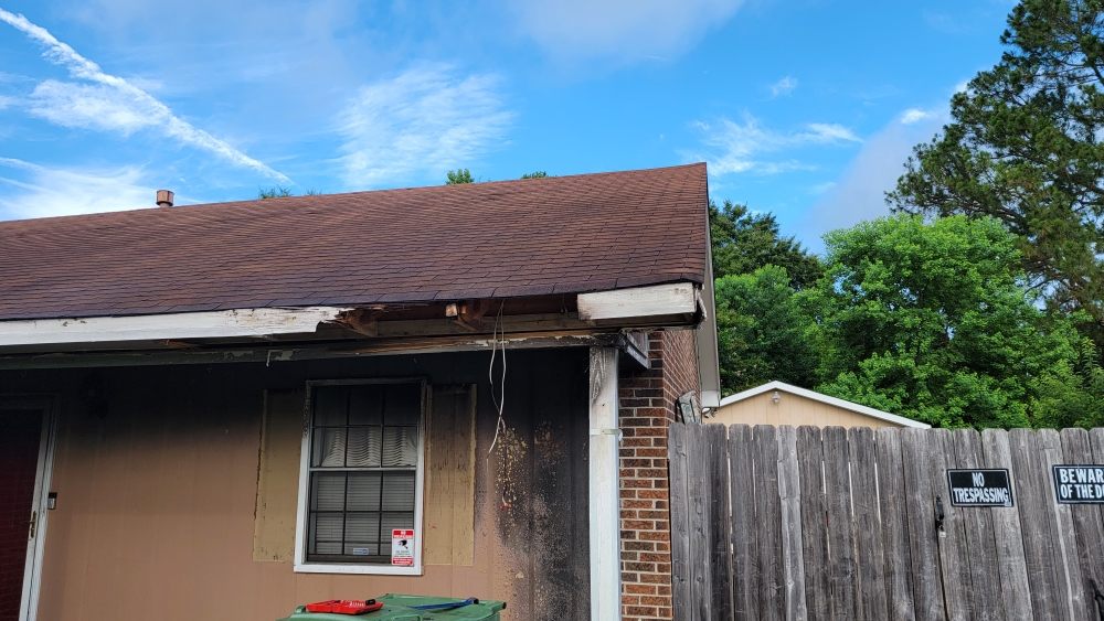 Slide of D And E Services