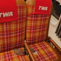 Connie - Seats