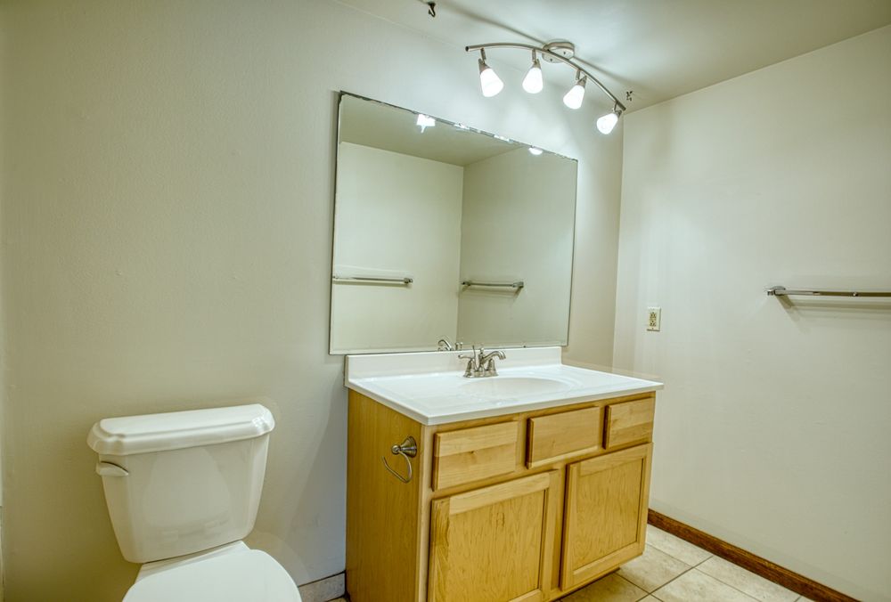 COTTONWOOD FOREST APARTMENTS 19 Photos 7701 Riverview Dr, Jenison