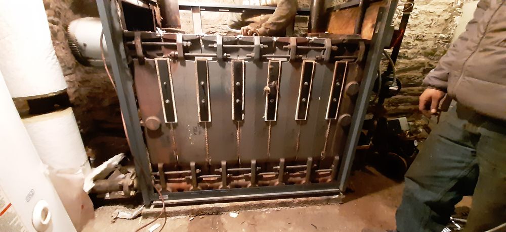 Slide of Winston Oil Company