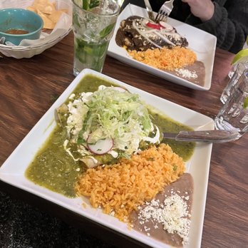 La Cabaña Mexican Restaurant - Enchiladas verdes with cheese - Mexican Near Me - Brooklyn, New York