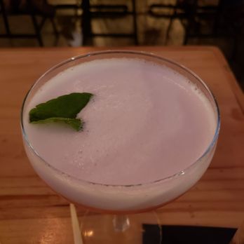 Bevy - Cocktail Bars Near Me - Honolulu, Hawaii Bevy - Cocktail Bars Near Me - Honolulu, Hawaii