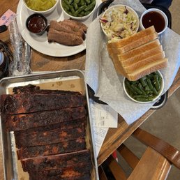 Full rack ribs & quart of lean brisket