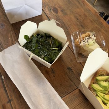Gjusta - Salad Avacado toast - Bakeries Near Me - Venice, California