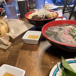 Pho & Beyond - Table of good food