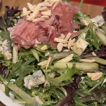 Racca's Pizzeria Napoletana - Fantastic salad with prosciutto and blue cheese, so good! - Pizza Near Me - Casper, Wyoming Racca's Pizzeria Napoletana - Fantastic salad with prosciutto and blue cheese, so good! - Pizza Near Me - Casper, Wyoming