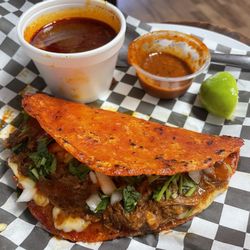 QUESABIRRIA TACOS
