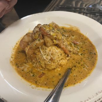 Crafted - Shrimp and grits - American Near Me - Richmond, Virginia Crafted - Shrimp and grits - American Near Me - Richmond, Virginia