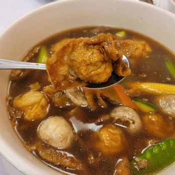Peking Delight - Duck Yee Won Ton Soup - Chinese Near Me - San Ramon, California