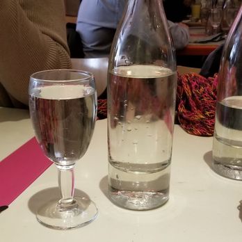 Le Paradis du Fruit - Water is always served in bottles~ - Juice Bars & Smoothies Near Me - Paris, 75 Le Paradis du Fruit - Water is always served in bottles~ - Juice Bars & Smoothies Near Me - Paris, 75