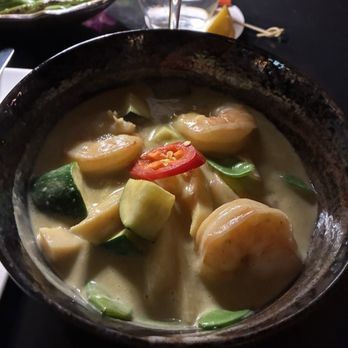 Le Colonial - Houston - Green Shrimp Curry *Contains Fish & Shellfish - Vietnamese Near Me - Houston, Texas Le Colonial - Houston - Green Shrimp Curry *Contains Fish & Shellfish - Vietnamese Near Me - Houston, Texas