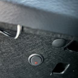 Under dash cut off switch to light kit