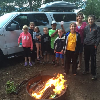 North Shore Campground - Gearing up for s'mores - Campgrounds Near Me - Chester, California North Shore Campground - Gearing up for s'mores - Campgrounds Near Me - Chester, California