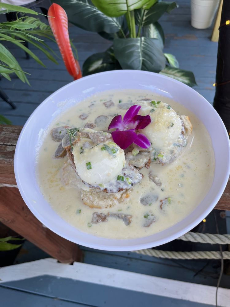 Food from Sunset Bar & Grill