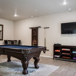 The Boardwalk Apartments - Enjoy the Game Lounge