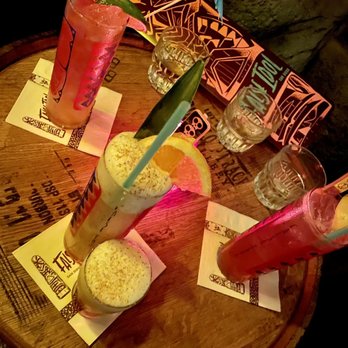 False Idol - Painkiller el Diablo Singapore sling - Cocktail Bars Near Me - San Diego, California