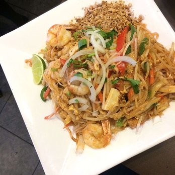 Bong Lua Vietnamese Restaurant - Pad thai - Vietnamese Near Me - Scarborough, Ontario Bong Lua Vietnamese Restaurant - Pad thai - Vietnamese Near Me - Scarborough, Ontario