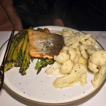 Decore - Salmon - Italian Near Me - San Diego, California