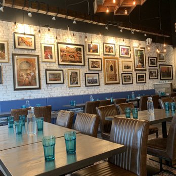 Karahi Boys - Interior decor - Halal Near Me - Mississauga, Ontario Karahi Boys - Interior decor - Halal Near Me - Mississauga, Ontario