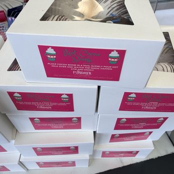 Fundae's Ice Cream & Sweets - Cocoa bombs - Ice Cream & Frozen Yogurt Near Me - Whitestown, Indiana Fundae's Ice Cream & Sweets - Cocoa bombs - Ice Cream & Frozen Yogurt Near Me - Whitestown, Indiana