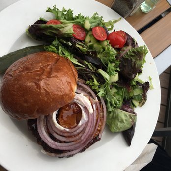 Full Sail Brew Pub - Hawaiian burger - Pubs Near Me - Hood River, Oregon Full Sail Brew Pub - Hawaiian burger - Pubs Near Me - Hood River, Oregon