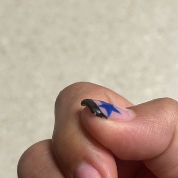 Nails & Beyond - chipping day 2 - Nail Salons Near Me - Los Angeles, California