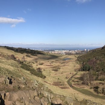 Salisbury Crags - Landmarks & Historical Buildings Near Me - Edinburgh, EDH