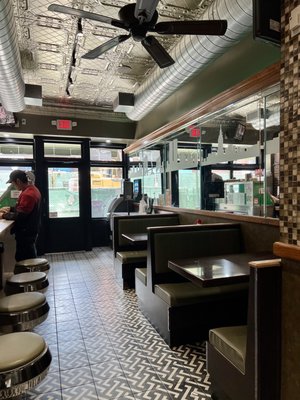 7th Ave Donuts & Diner by null