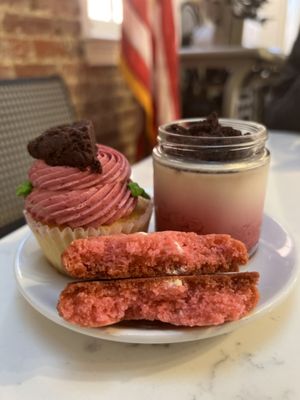 Dog Tag Bakery by null