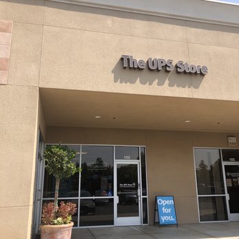 The UPS Store - The UPS Store always reminds me of LEGALLY BLONDE xD - Shipping Centers Near Me - Clovis, California