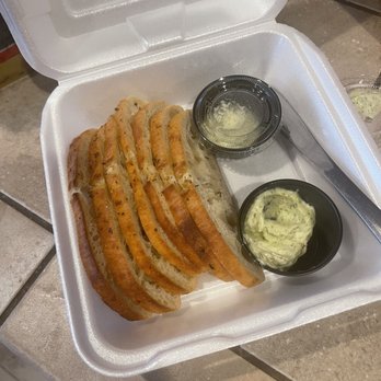 Amici Italian Eatery - Bread n pesto butter - Italian Near Me - Graham, Washington