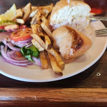 F Street Station - Crab sandwich - American Near Me - Anchorage, Alaska F Street Station - Crab sandwich - American Near Me - Anchorage, Alaska