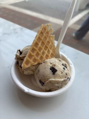 Jeni's Splendid Ice Creams by null