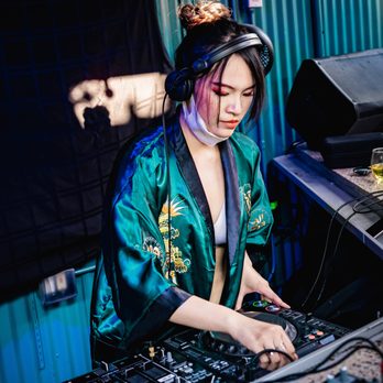 Yuka Yu Music - DJs Near Me Yuka Yu Music - DJs Near Me