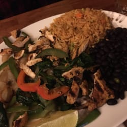 Woody's Ocean Grille -Tinton Falls - Chicken fajitas