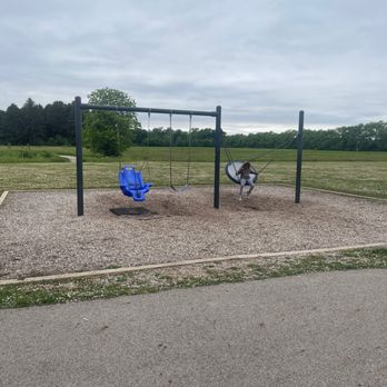Scioto Grove Metro Park - Swing area - Parks Near Me - Grove City, Ohio Scioto Grove Metro Park - Swing area - Parks Near Me - Grove City, Ohio