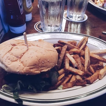 McNellie's - Burger with cheese and bacon - Pubs Near Me - Tulsa, Oklahoma