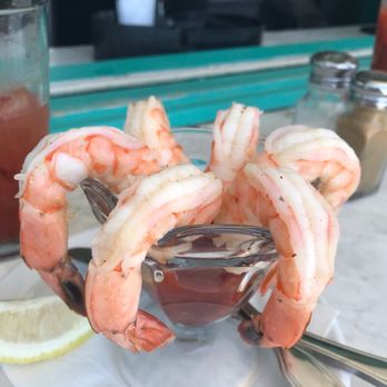 Sam's Chowder House - A most excellent shrimp/prawn cocktail - Seafood Near Me - Half Moon Bay, California Sam's Chowder House - A most excellent shrimp/prawn cocktail - Seafood Near Me - Half Moon Bay, California