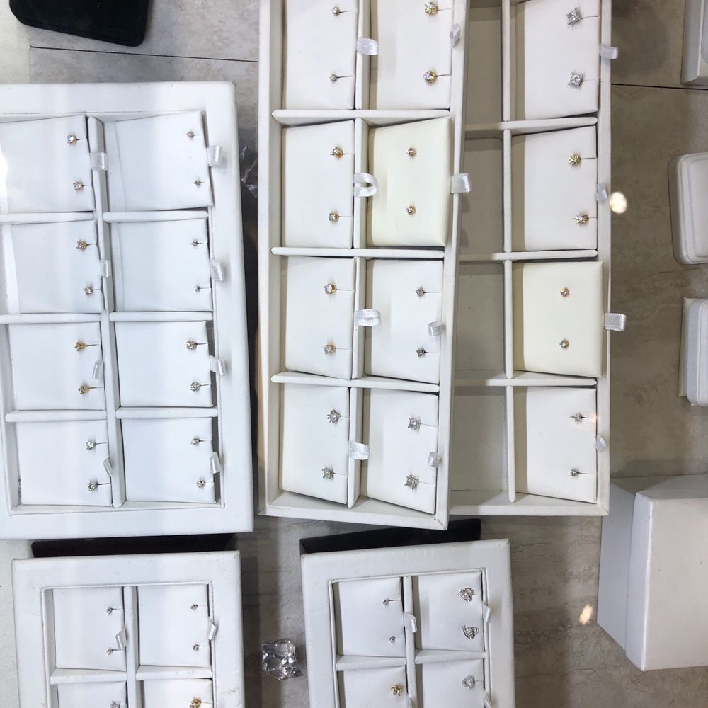 Diamond Collection & Co. - Jewelry Near Me - Los Angeles, California