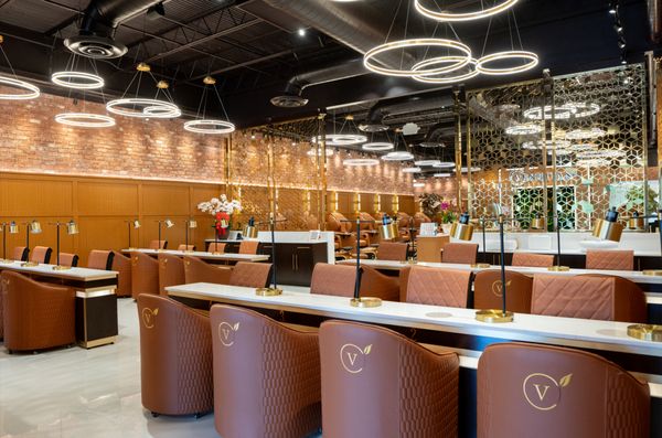 The Venetian Nail Spa by null