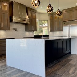 Lakeshore Home Gallery