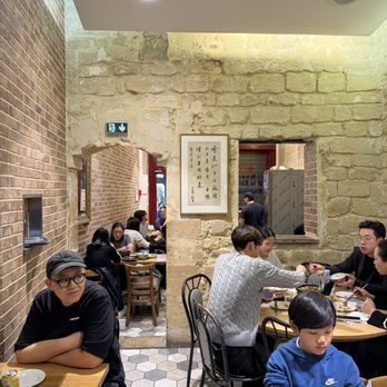 Le Lac de l'Ouest - Chinese Near Me - Paris, 75