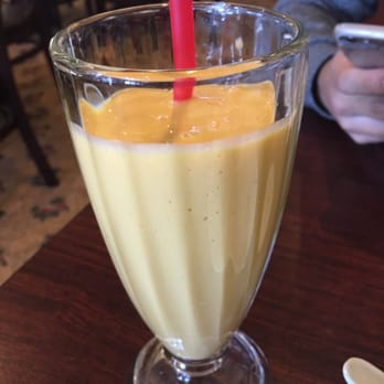 Shanghai Dumpling King - Mango lassi - Shanghainese Near Me - San Francisco, California