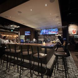 State & Main Kitchen & Bar - State & Main - bar interior