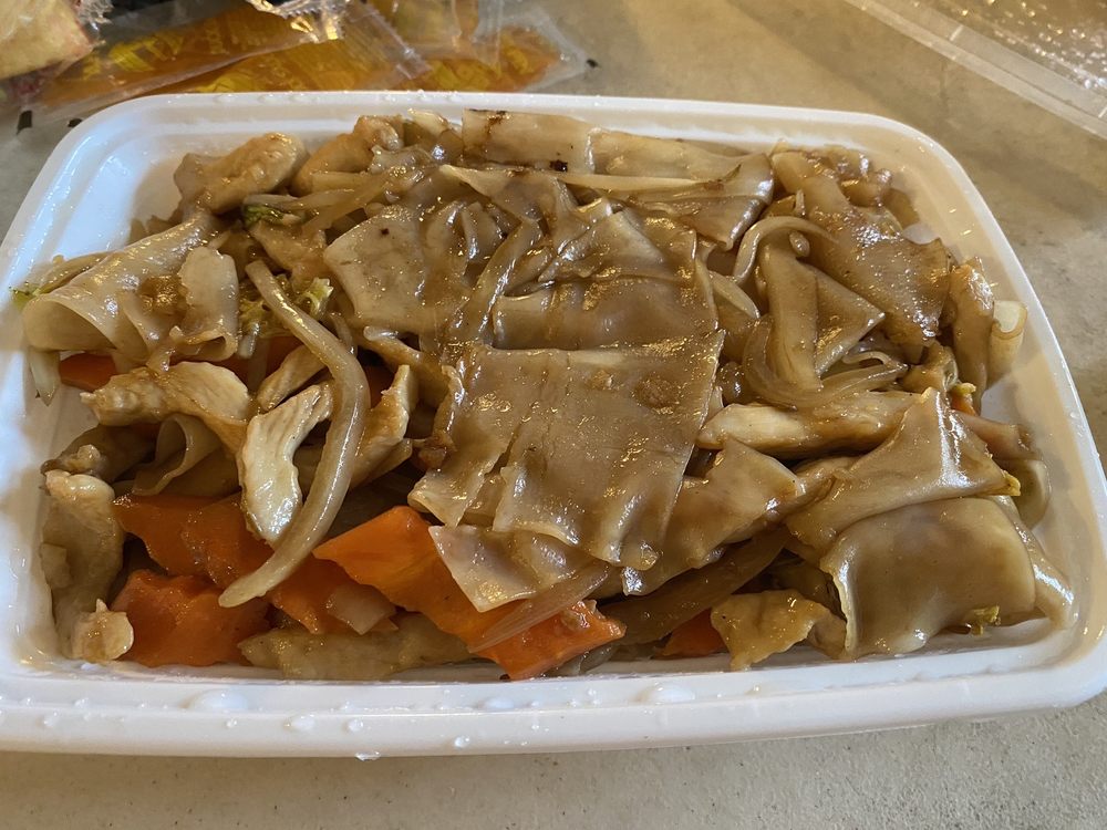 NEW FONG Updated October 2024 14 Photos & 21 Reviews 128 Mott St