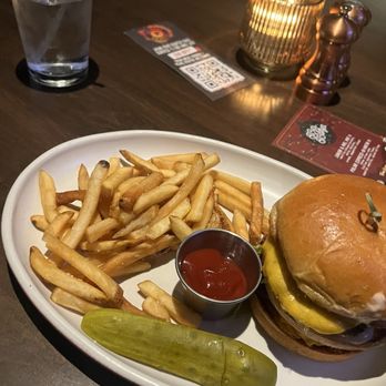 Culinary Dropout - The M.A.C. Burger* - New American Near Me - Atlanta, Georgia Culinary Dropout - The M.A.C. Burger* - New American Near Me - Atlanta, Georgia